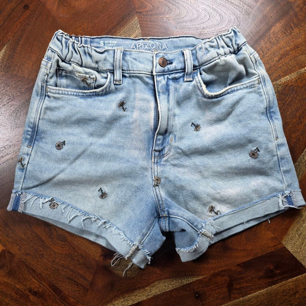 Women's Arizona Hi-Rise Blue Embroidered Jean Shorts Y2K Size 5